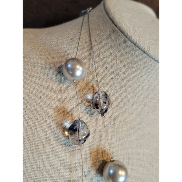 TOP FROG Gray Clear Glass & Silver Faux Pearls Double Strand Illusion Necklace - Picture 3 of 11